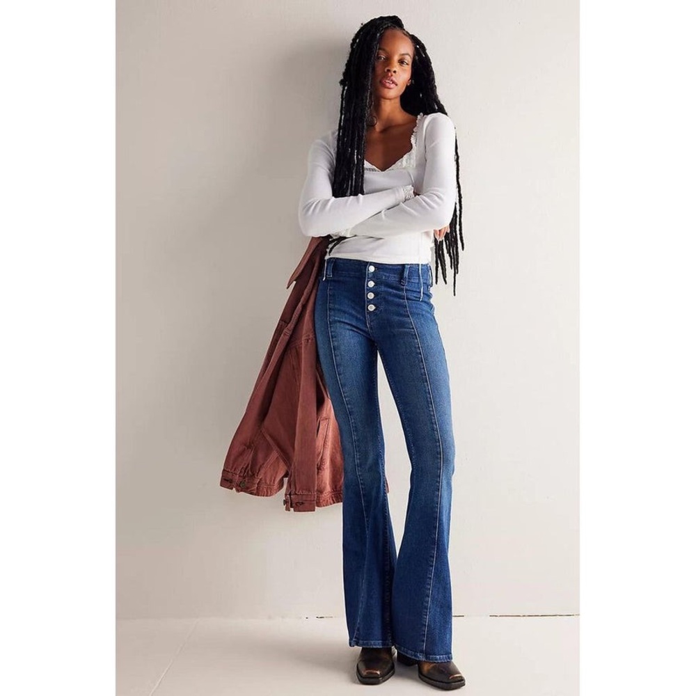 Free People Indigo Lilibet Mid-Rise Faded Button Fly Flared Jeans Blue Denim 26